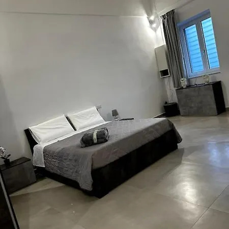 Longhome 2 Apartment
