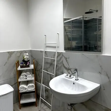 Apartment Longhome 2